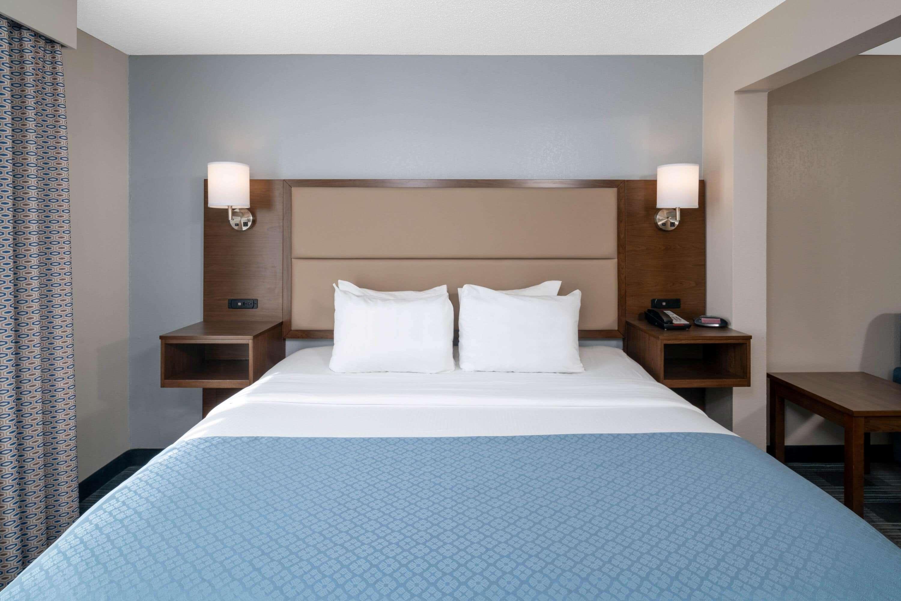 Holiday Inn Express & Suites - Mobile - I-65 By Ihg Экстерьер фото