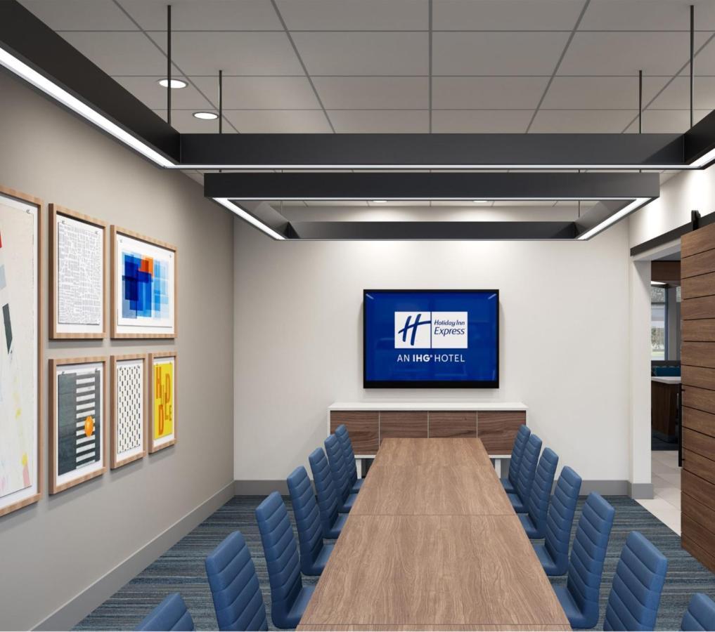 Holiday Inn Express & Suites - Mobile - I-65 By Ihg Экстерьер фото