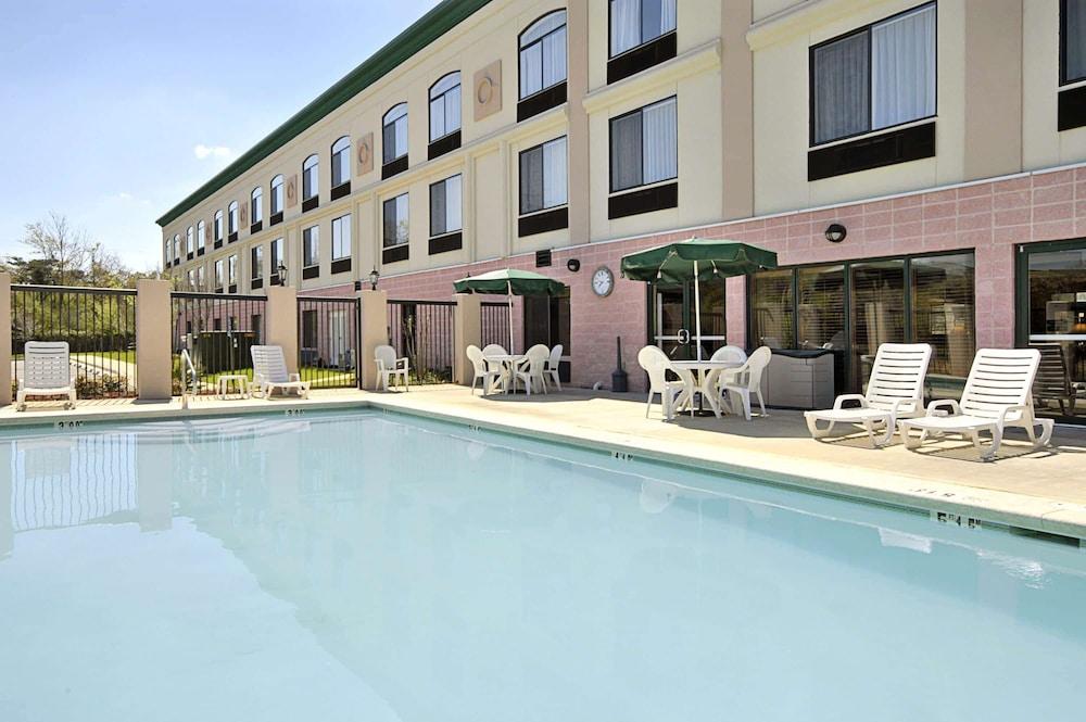 Holiday Inn Express & Suites - Mobile - I-65 By Ihg Экстерьер фото