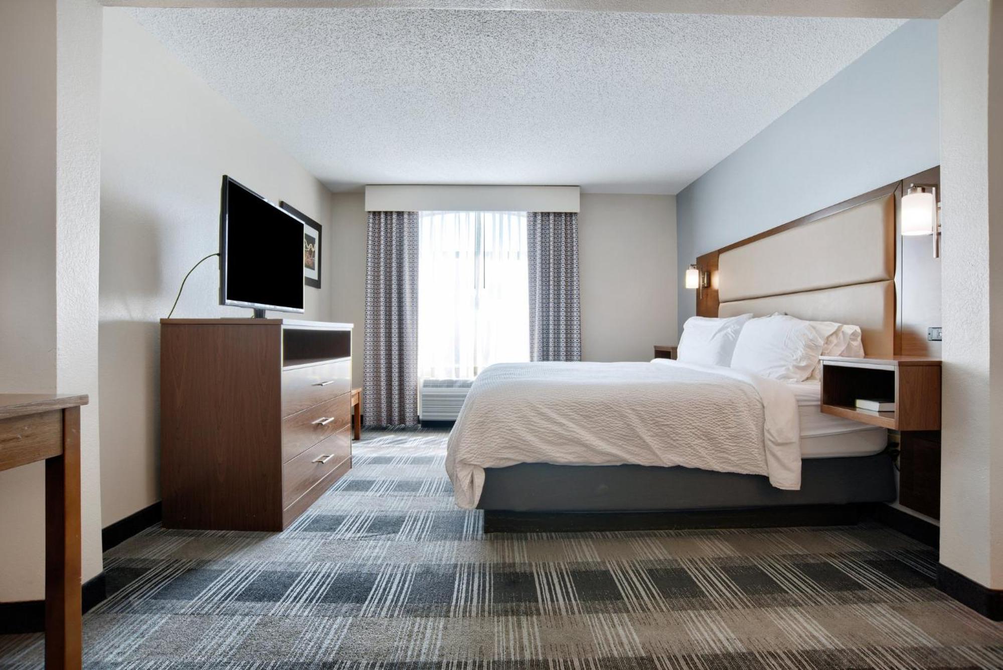 Holiday Inn Express & Suites - Mobile - I-65 By Ihg Экстерьер фото