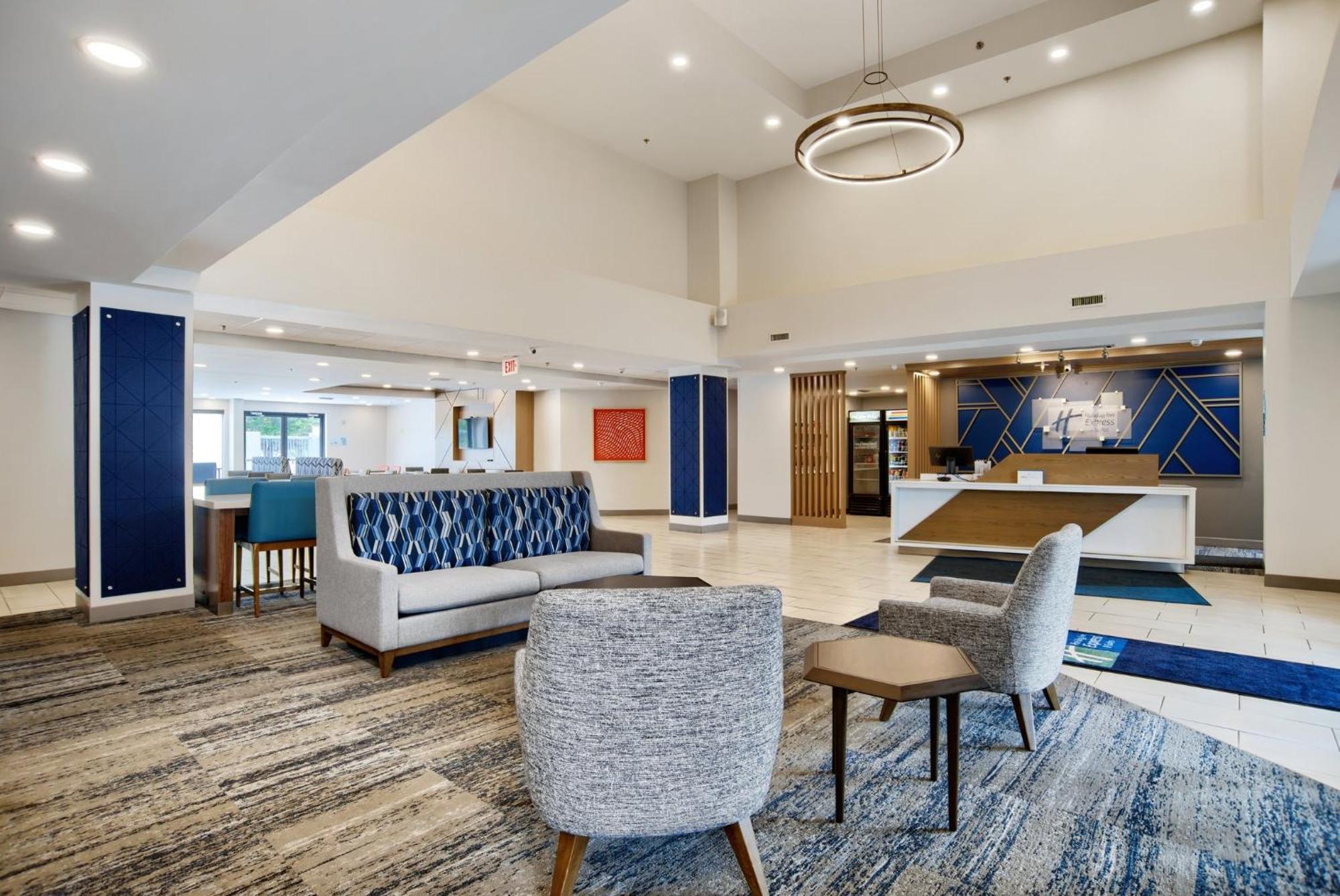 Holiday Inn Express & Suites - Mobile - I-65 By Ihg Экстерьер фото